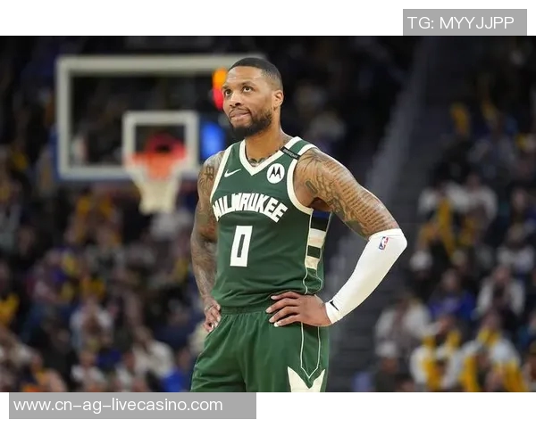 利拉德深静脉血栓痊愈有望在季后赛首轮G2或G3复出 利拉德深静脉血栓痊愈有望在季后赛首轮G2或G3复出